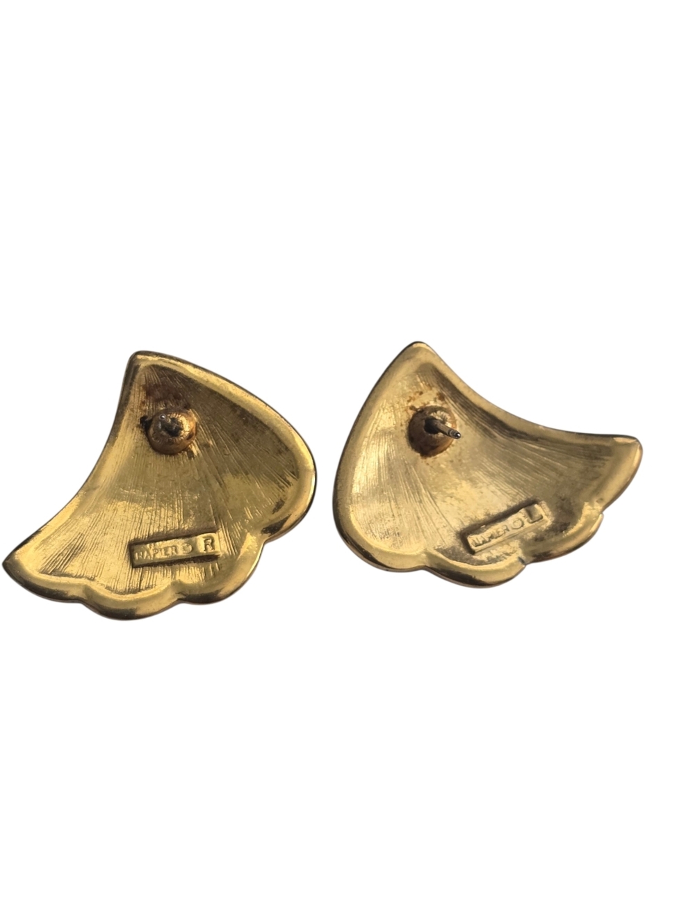 Vintage Napier Gold Tone Black Enamel Fan Shell Earrings - Picture 2 of 4